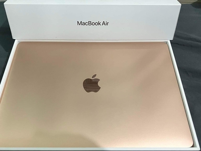 Cần Bán Macbook Air M1 chính hãng bảo hành dài 0
