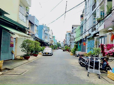 Cần bán loa cổ đang nghe tốt 5117