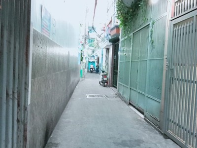 Cần bán loa cổ đang nghe tốt 4065