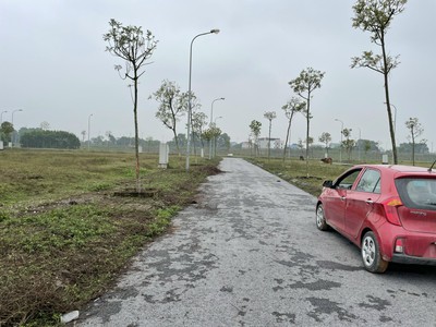 Cần bán loa cổ đang nghe tốt 5064
