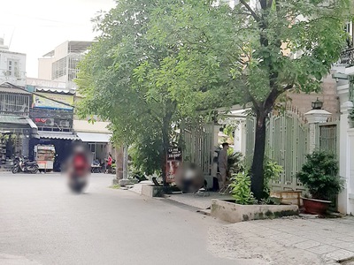 Cần bán loa cổ đang nghe tốt 3768