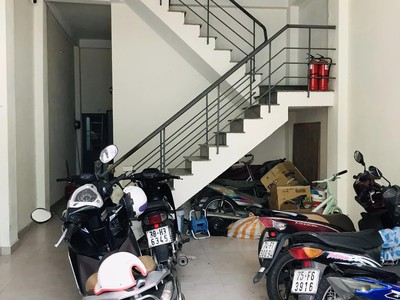 Cần bán loa cổ đang nghe tốt 2693