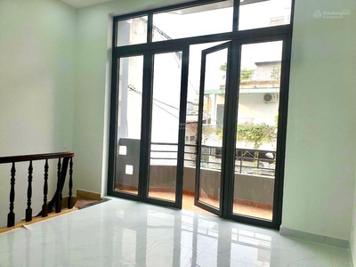 Cần bán loa cổ đang nghe tốt 3969