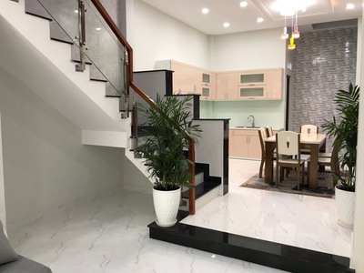 Cần bán loa cổ đang nghe tốt 3892