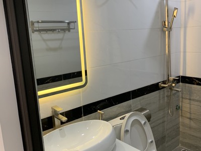 Cần bán loa cổ đang nghe tốt 5005