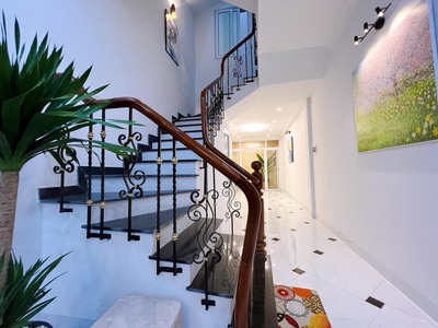 Cần bán loa cổ đang nghe tốt 4943
