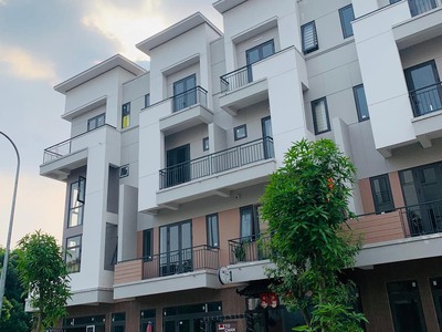 Cần bán loa cổ đang nghe tốt 3429