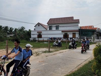 Cần bán loa cổ đang nghe tốt 3170