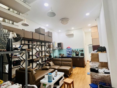 Cần bán loa cổ đang nghe tốt 3041