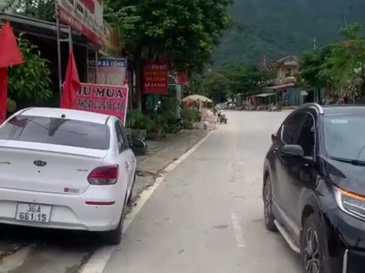 Cần bán loa cổ đang nghe tốt 2497