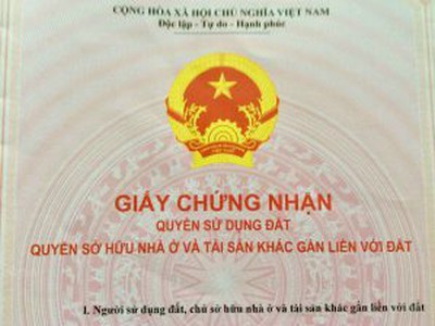 Cần bán loa cổ đang nghe tốt 3715