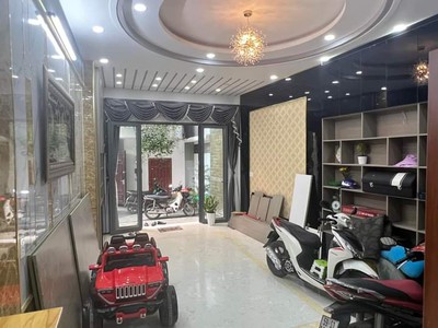 Cần bán loa cổ đang nghe tốt 2650
