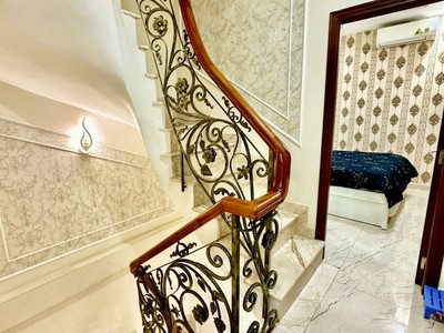 Cần bán loa cổ đang nghe tốt 3220
