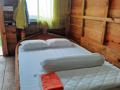 Cần bán loa cổ đang nghe tốt 3065