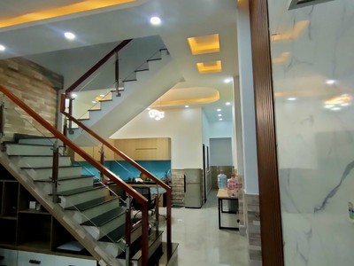 Cần bán loa cổ đang nghe tốt 3068