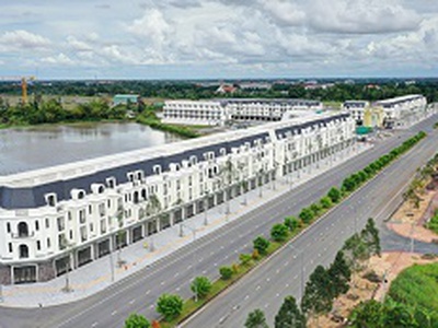 Cần bán loa cổ đang nghe tốt 4242