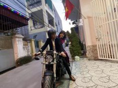 Cần bán loa cổ đang nghe tốt 4889