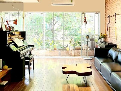 Bán nhà Lê Lai, Hà Đông, kiến trúc sư tự xây, 5 tầng, DT 65m2, MT 5,4m 5