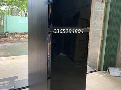 Tủ lạnh Toshiba GR-A28VM UKG1  233L 3