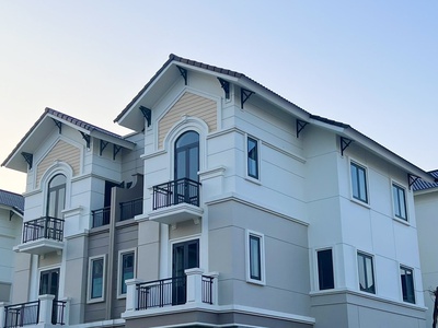 Cần bán loa cổ đang nghe tốt 6271