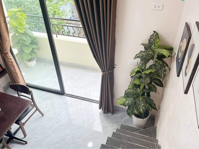 Cần bán loa cổ đang nghe tốt 6590