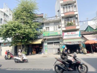 Cần bán loa cổ đang nghe tốt 6915