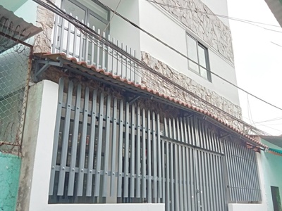 Cần bán loa cổ đang nghe tốt 6835