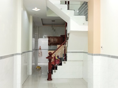 Cần bán loa cổ đang nghe tốt 6841