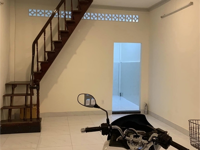 Cần bán loa cổ đang nghe tốt 5754