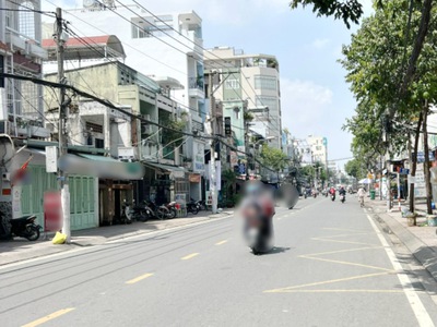 Cần bán loa cổ đang nghe tốt 6656