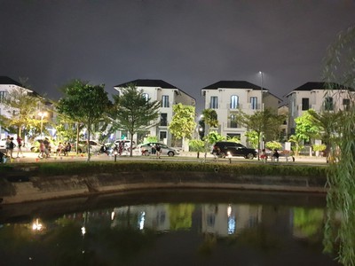 Cần bán loa cổ đang nghe tốt 5355