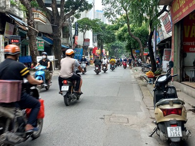 Cần bán loa cổ đang nghe tốt 6312