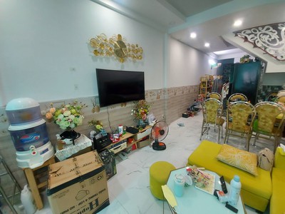 Cần bán loa cổ đang nghe tốt 7328