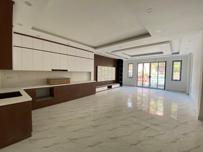 Cần bán loa cổ đang nghe tốt 5372