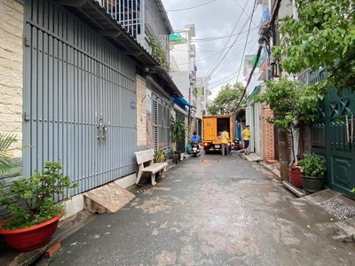 Cần bán loa cổ đang nghe tốt 7107