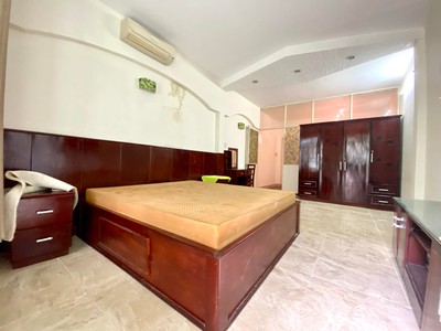 Cần bán loa cổ đang nghe tốt 5765