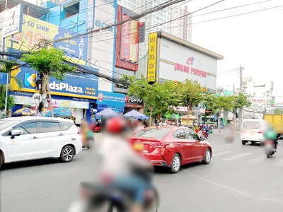 Cần bán loa cổ đang nghe tốt 6527