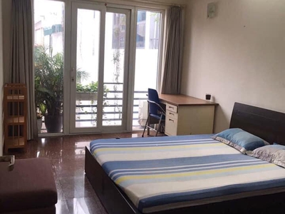 Cần bán loa cổ đang nghe tốt 6953