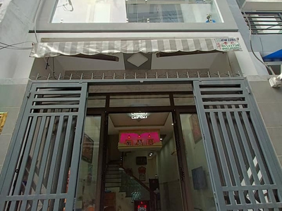 Cần bán loa cổ đang nghe tốt 6929