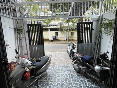 Cần bán loa cổ đang nghe tốt 5806
