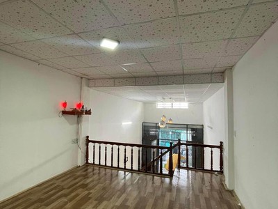 Cần bán loa cổ đang nghe tốt 7221