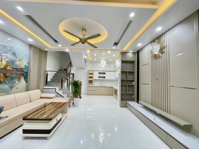 Cần bán loa cổ đang nghe tốt 5523