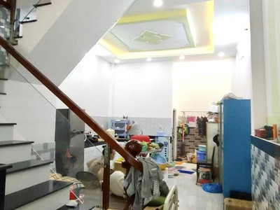 Cần bán loa cổ đang nghe tốt 5542
