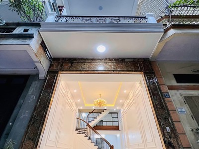 Cần bán loa cổ đang nghe tốt 7488