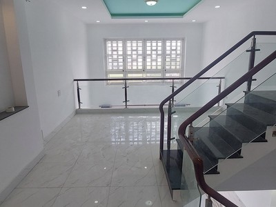 Cần bán loa cổ đang nghe tốt 5802