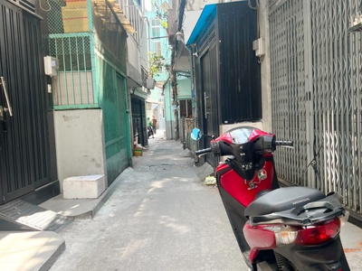 Cần bán loa cổ đang nghe tốt 6737