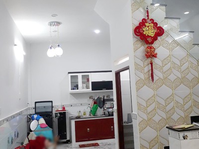 Cần bán loa cổ đang nghe tốt 6898