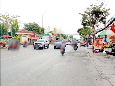 Cần bán loa cổ đang nghe tốt 6531