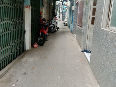 Cần bán loa cổ đang nghe tốt 6386