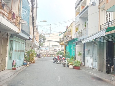 Cần bán loa cổ đang nghe tốt 7079